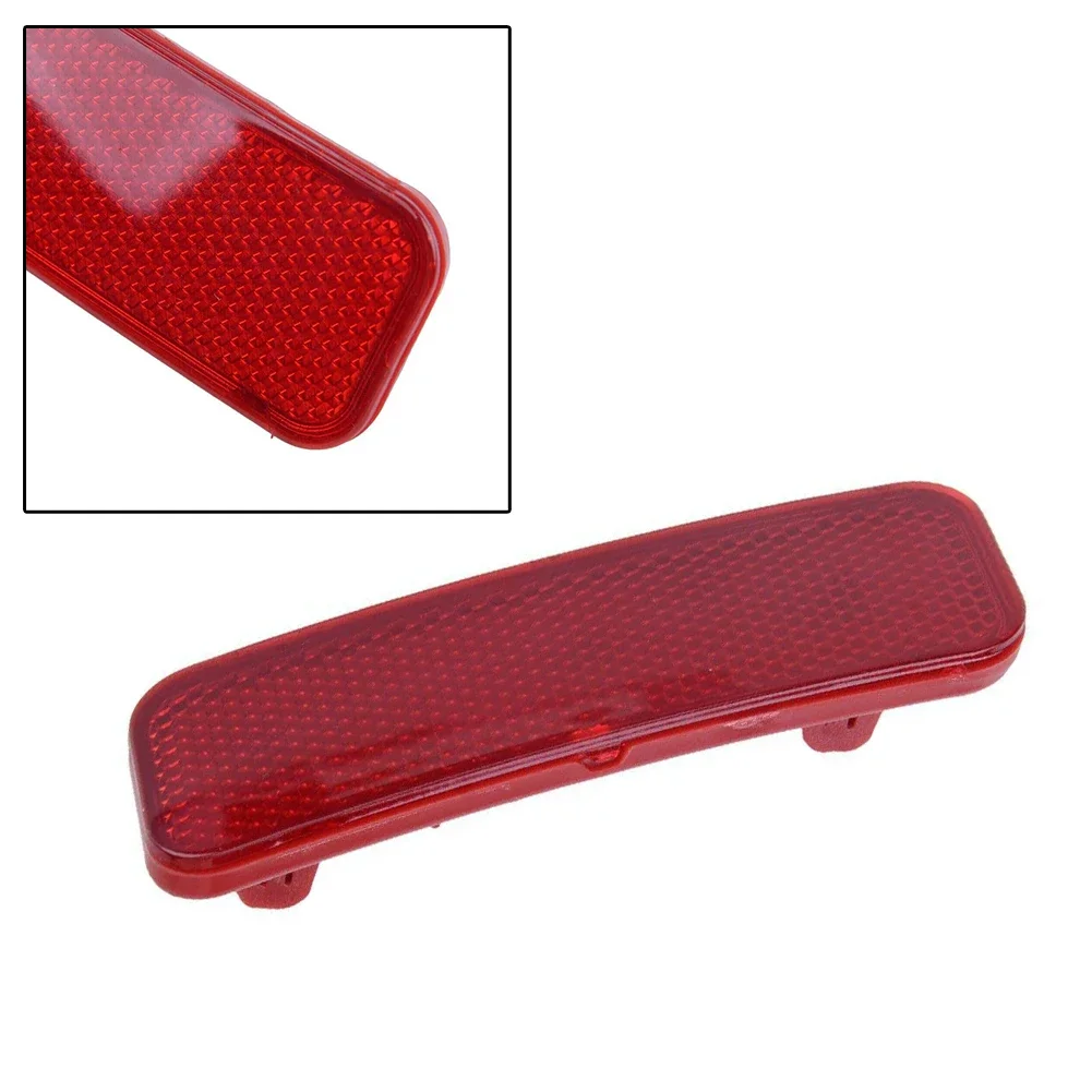 1PC Car Rear Reflector Plastic Red Lens, For Ford For Transit For Connect / For Tourneo Custom OEM 1778457, BK21-515B0-AA