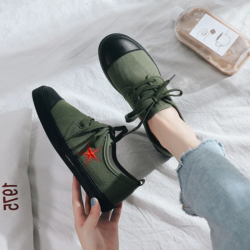 Couple Shoe Classic Canva Shoe Women Breathable Good-looking Sport Shoe Allmatch Casual Student Military Training Shoes Men Tide