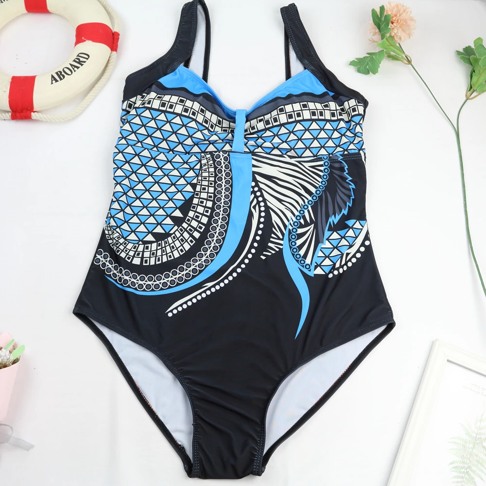 Plus Size One Piece Swimsuit 2025 Vintage Retro Swimwear Women Swimsuit Bathing Suit Beachwear Monokini Female Swimming Suits