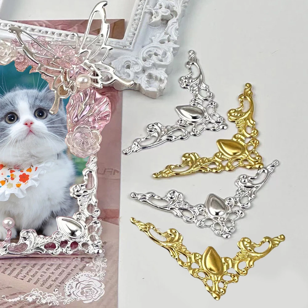 DIY Material Triangle Metal Decorations Set Card Holder Packaging Materials Cellphone Case Hollow 3D Jewelry Accessories 4X4cm