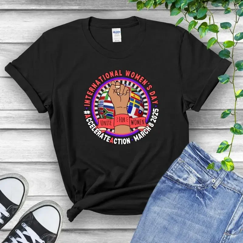 تسريع العمل العالمي يوم المرأة 2025 تي شيرت مطابقة المجموعة Iwd #1