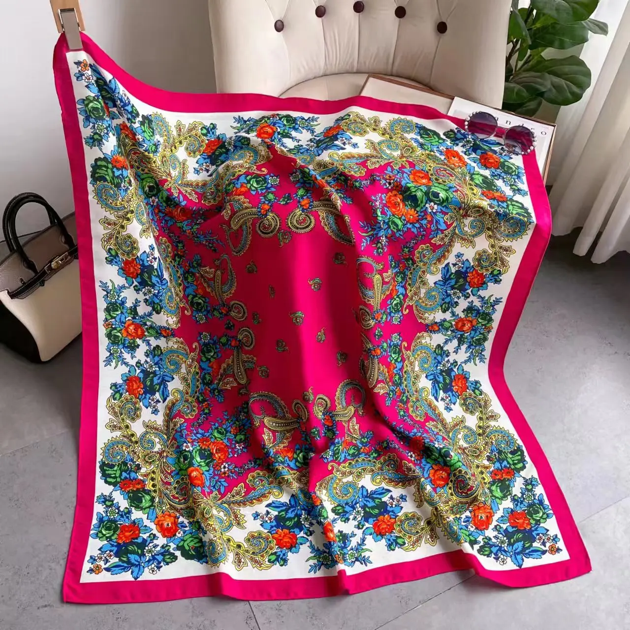 110*110cm Russian Style Floral Print Square Scarf Women Luxury Flower Printed Bandana Shawl Handkerchief Babushka Head Wraps