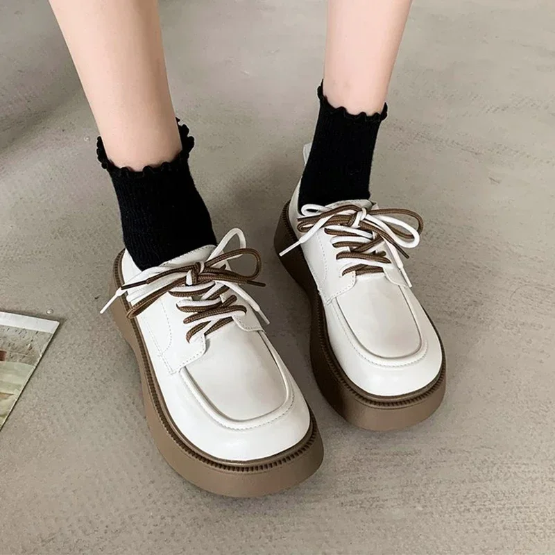 2024 Spring and Autumn New Style Fashionable and Comfortable Casual Women\'s Shoes Round Toe Shallow Mouth Thick Sole Shoes