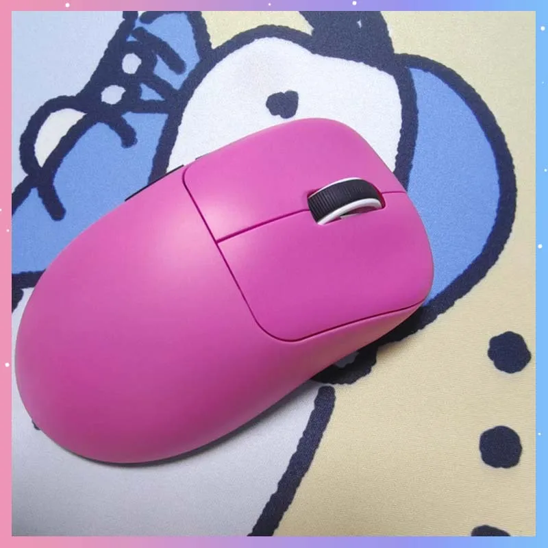 

Проводная игровая мышь V6 + PRO/2,4G/BT5,3 с тремя режимами, 4700 кадров в секунду, 12800 точек на дюйм, 1 к ROR для игр, домашнего офиса, PS, киберспортивная мышь, подарок