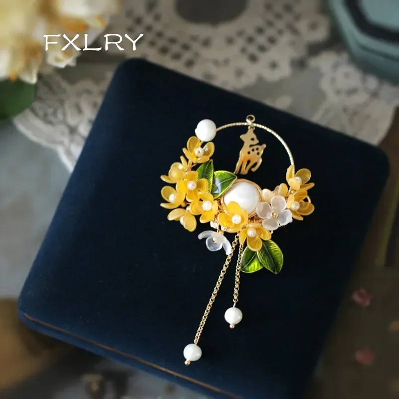 FXLRY Origial Handmade Natural Fresh Water Pearl Flower Vintage Dress Brooches For Women Jewely