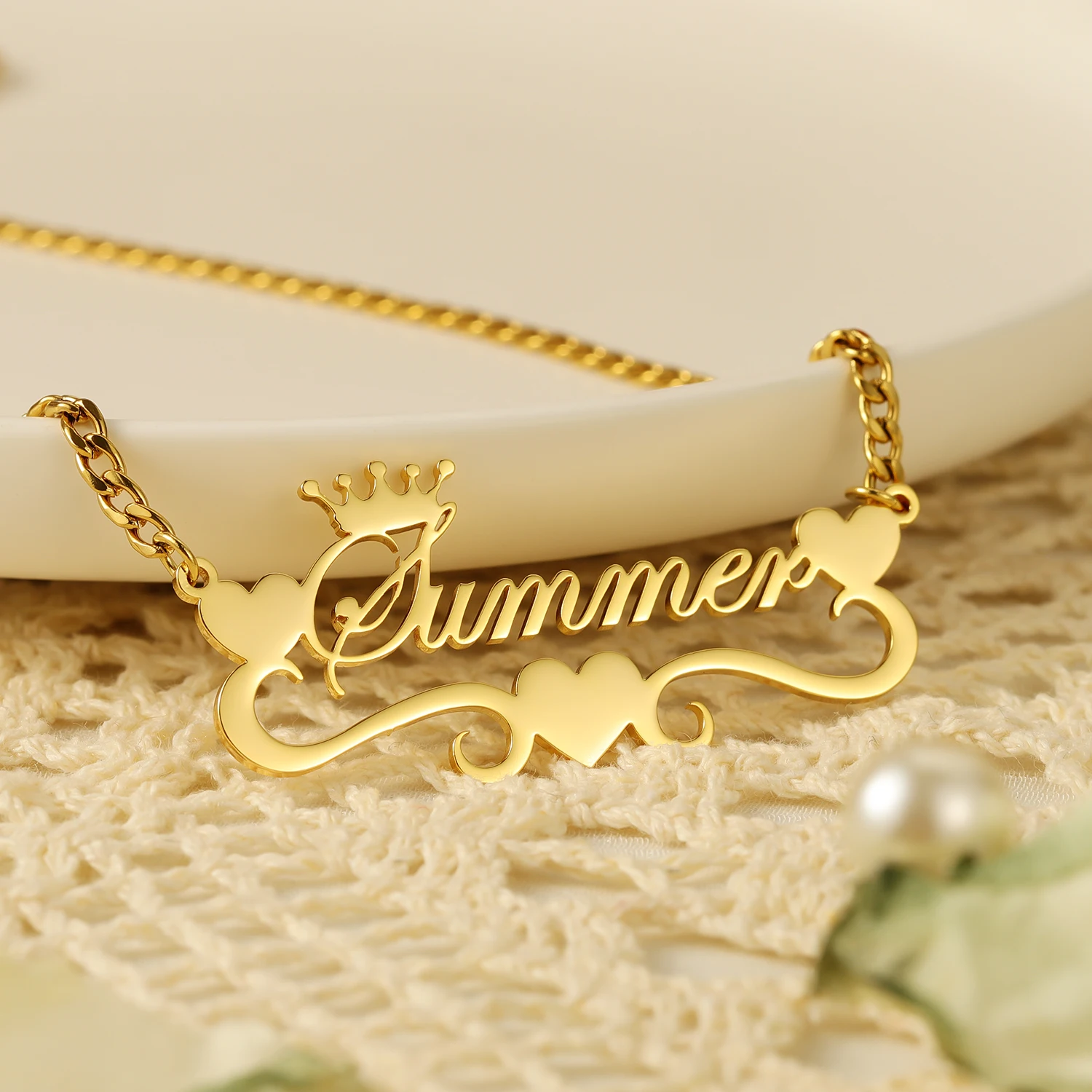 

Crown Name Necklace Three Love Hearts Customized Initials 18K Gold Plated Horizontal Pendant Personalized Daily Gift For Women