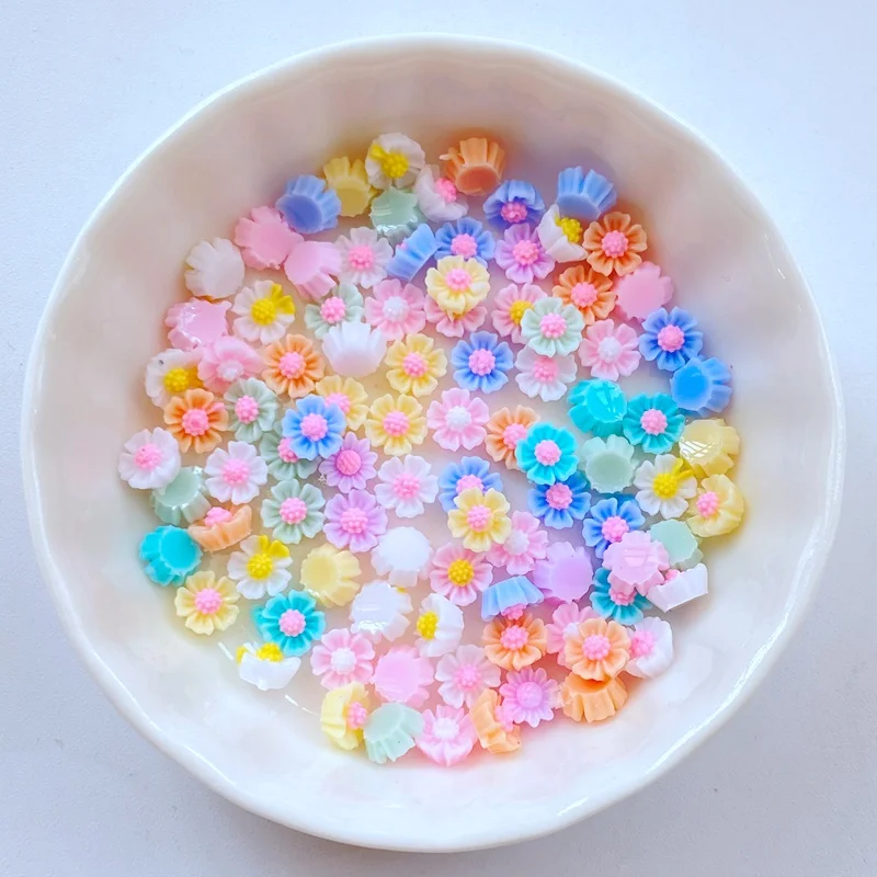 100Pcs New Cute Resin 6mm Mini Chrysanthemum Flat BackFit Phone Manicure Deco Anicure Embellishments For Hair Bows Accessories