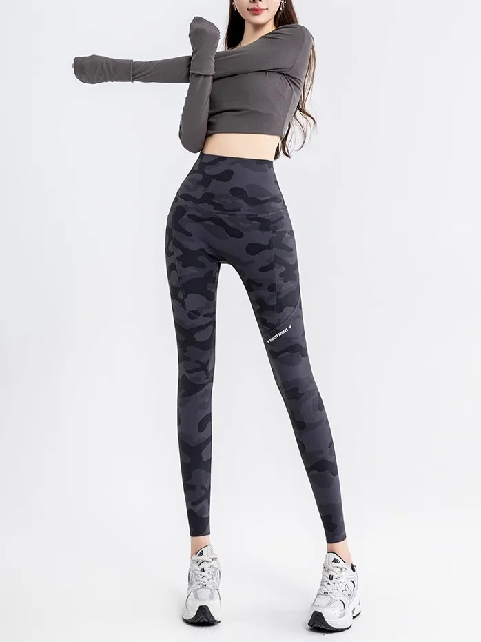 Pantaloni mimetici in pelle arca da donna a vita alta Yoga a nove pezzi Primavera Autunno Capispalla sottile Nuovo 2025 plus Size 200 Pou