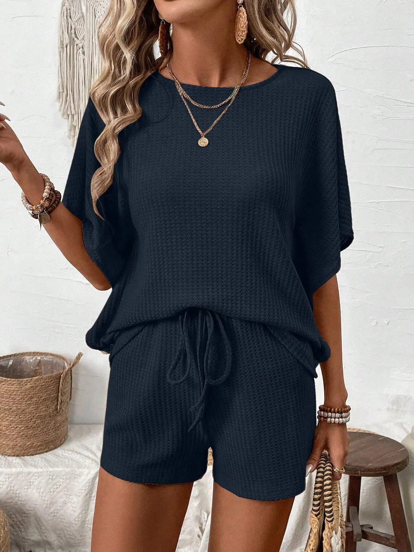 

Solid Color Batwing Sleeve Crew Neck Top And Shorts Summer Casual 2pcs Outfit