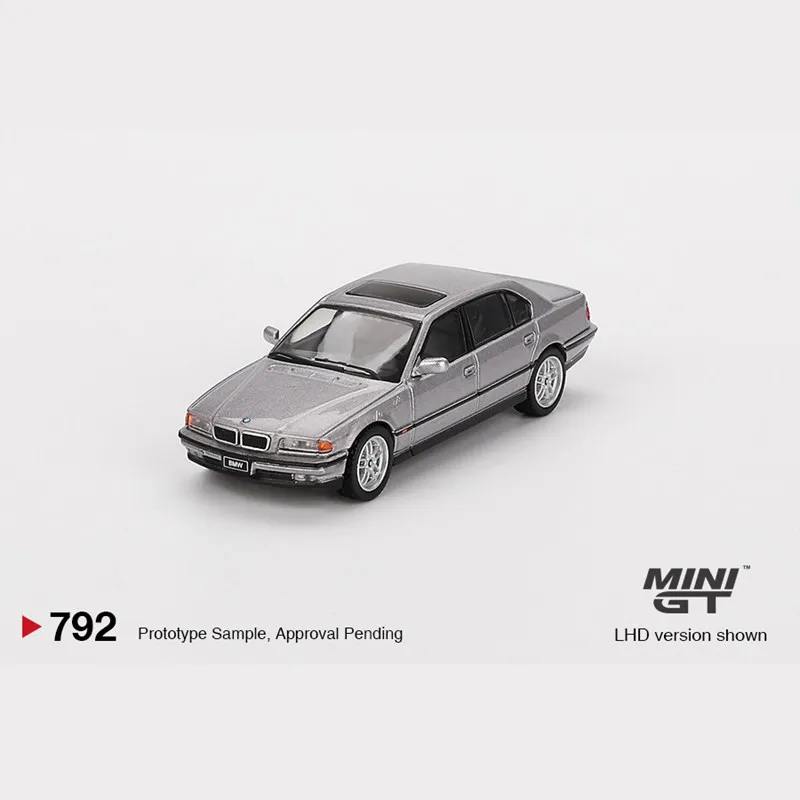 MINI GT 1:64 BMW 750IL 3D Simulation Alloy Car Model, Boys' Holiday Gift Toy, Adult Collection Decoration Item.