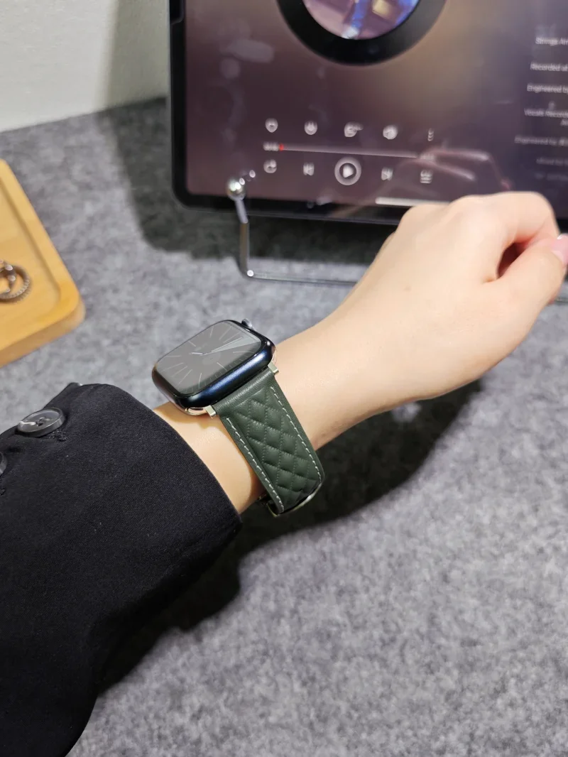 Lederarmband für Apple Watch 10 46 mm 42 mm 41 mm 45 mm 44 mm 40 mm 38 mm 49 mm Gürtelarmband iWatch Serie 10 9 8 7 6 SE Ultra 2 Band