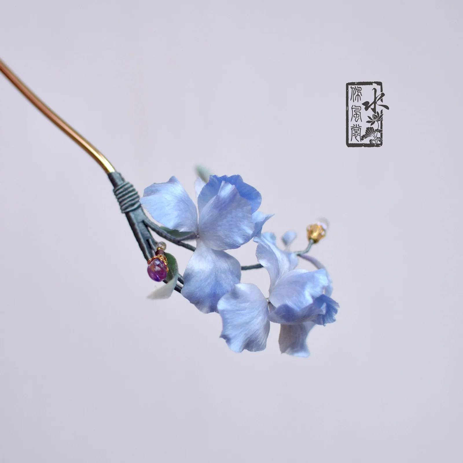 broche-fleur-d'iris-en-velours-faite-a-la-main-ich-barrette-a-cheveux-baton-a-cheveux-accessoire-de-cheveux-vintage-pour-qipao-et-hanfu-cadeau-original
