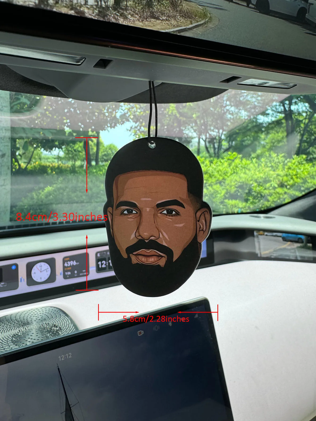 Drake Face Car Aromatherapy Tablet,Wardrobe Air Freshener,Perfume,Rearview Mirror Decoration,Car Jewelry Interior Pendant,Natural Scent Purify