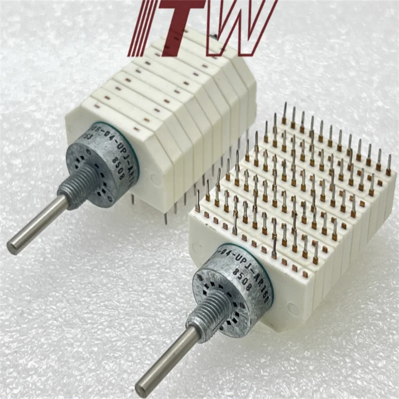 

1 PCS ITW US imported rotary band switch, 3 poles, 12 gears, 5th layer, 0503-MC-30B-04-UPJ-AR160