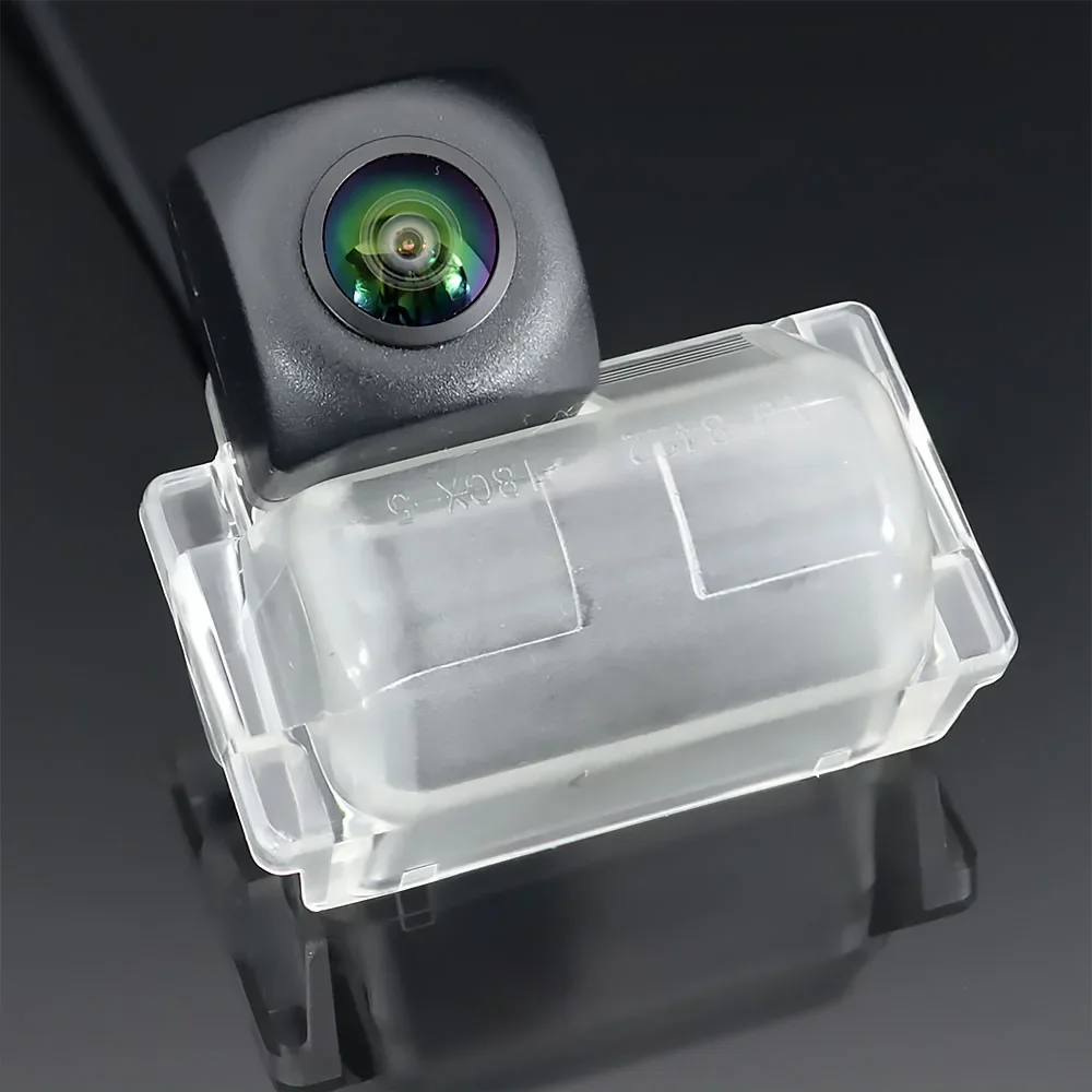 High quality Fish Eye Lens Backup Parking Camera For Mazda 6 SW 2015~2018 Car Connect to the OEM Original Factory Unit C28 pin