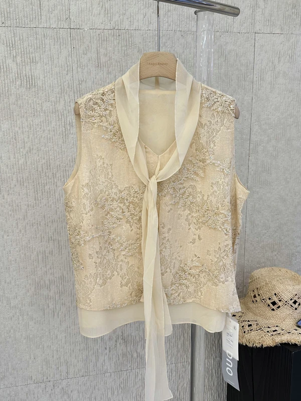 

Elegant Lace Embroidery Hook Flower Summer 2026 Gentle Feel Sash V-neck Splice Sleeveless Top Women's Fashion Casual Loose Fit