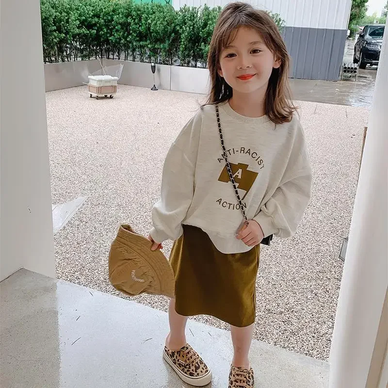 

Girls Clothes Suit Cotton Girls Spring 2023 New Childrens Clothing Childrens Hoodie Skirt Fashion Style Girls Two-piece Set