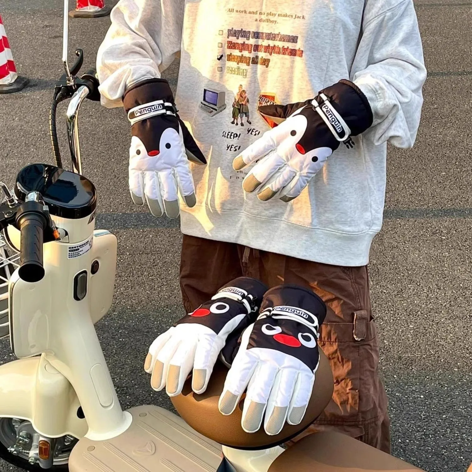 Lindo Pinguín Pinguín esquí montar guante Kawaii al aire libre a prueba de frío grueso guante cálido pingüino suave felpa invierno nieve guantes regalo