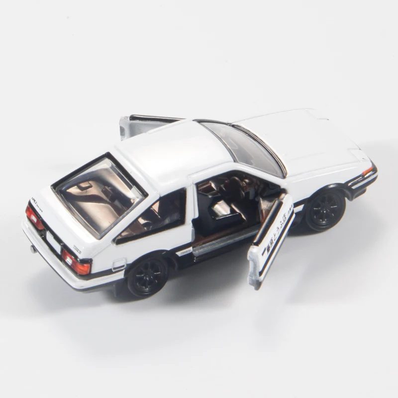 TAKARA TOMY TOMICA Initial D Fujiwara Takumi AE86 Sportwagen aus Druckgusslegierung, Automodell-Sammlung, Ornament, Dekoration für Erwachsene.