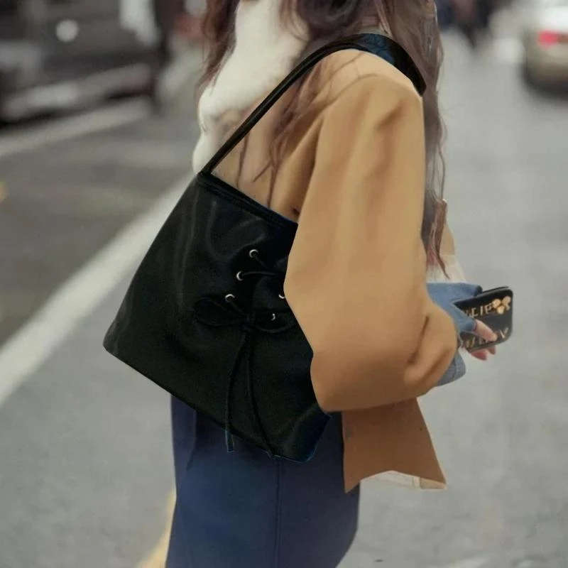 

Women Bowknot Armpit Bag PU Leather Shoulder Bag Handbag Girls Bucket Bag Female Shopping Dating Bag Underarm Bag Sweet