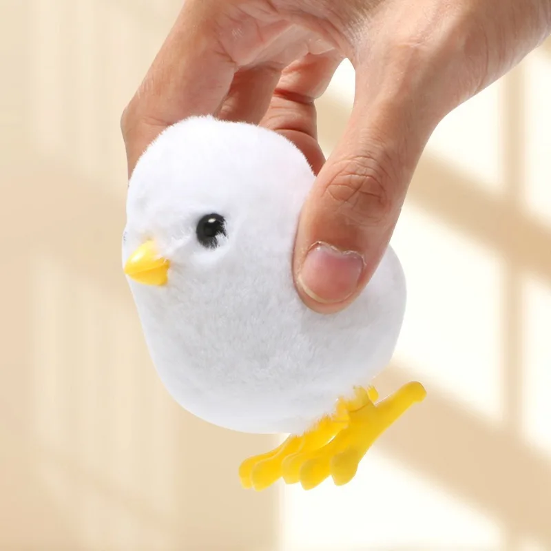 Little Duck Wind Up Toys Pulcino giallo che salta Kawaii Peluche Simulazione Educativa Camminata Giocattolo interattivo interessante per bambini