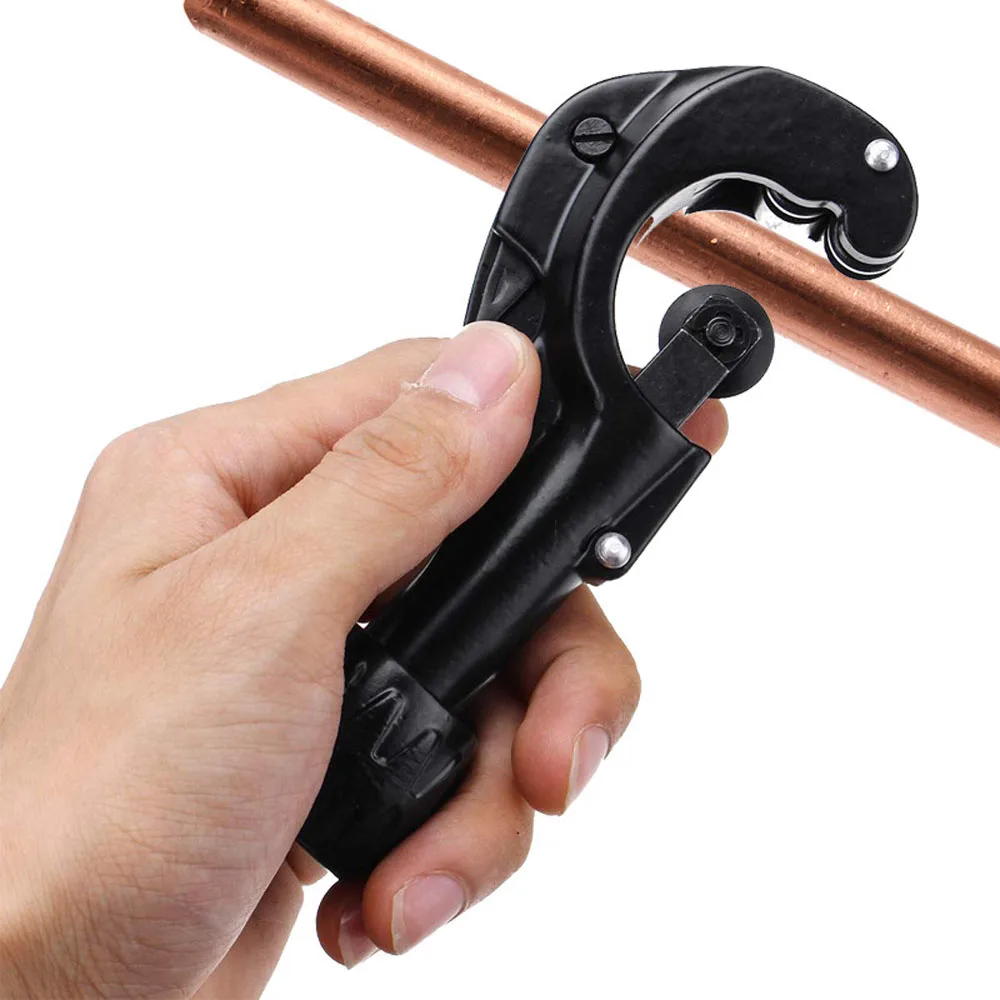 3-35mm Black Tube Cutter for Stainless Steel Aluminum Tubes, Alloy Material Hand Tool, 200*90*30mm Package Size, 250g Package