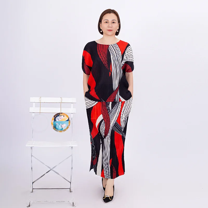 

Miyake Pleated Summer New Print Irregular Dress Round Neck Short Sleeve Loose Temperament Women Evening Dresses Fashion Clothes.