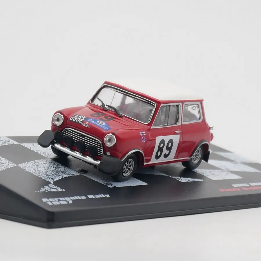 Diecast Ixo 1:43 Sc…