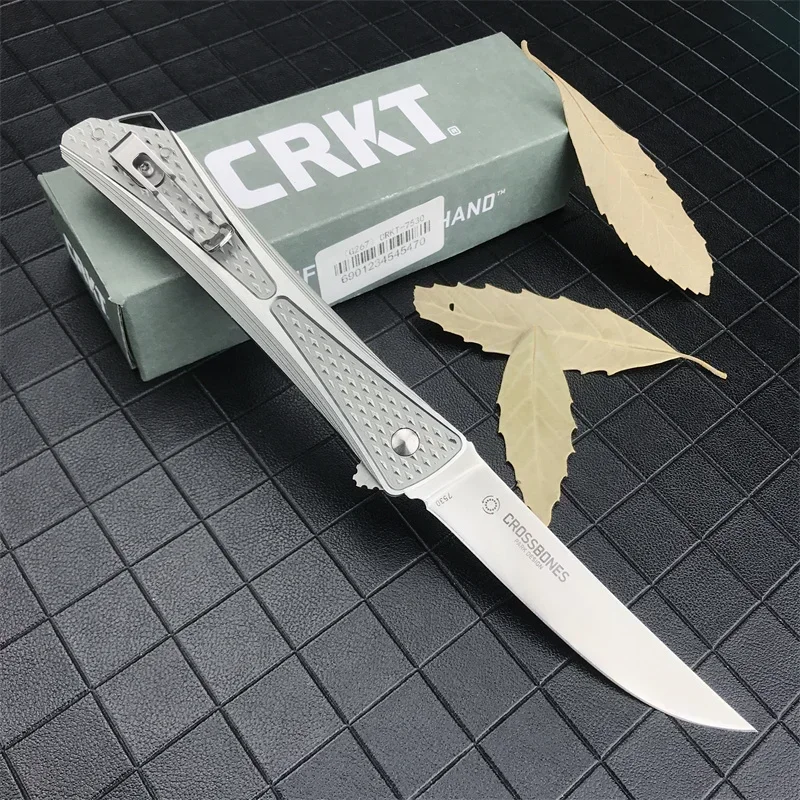 NEW CR 7530 Crossbones Flipper Folding Knife 8Cr13Mov Blade Aluminum Handle Tactical Pocket Survival Knives Outdoor Utility Tool