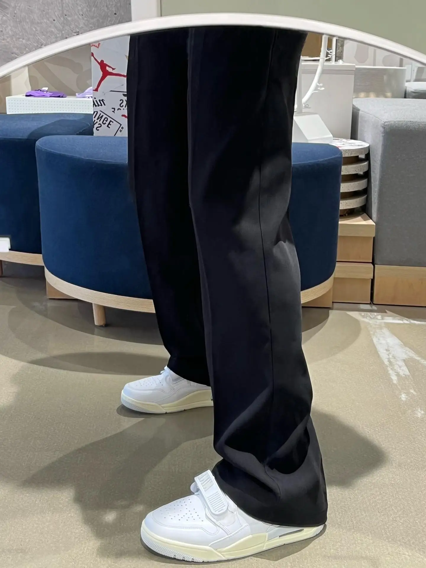 No image