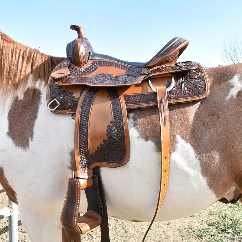 Handmade Leather Goods, Saddle, Genuine Leather Cowhide Material, Western Style, Natural Twist 15 Inches