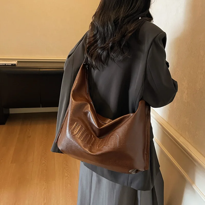 

Винтажная сумка через плечо с буквенным принтом 2024, просторная женская сумка через плечо, повседневная сумка-тоут, элегантная сумка «день-ночь»