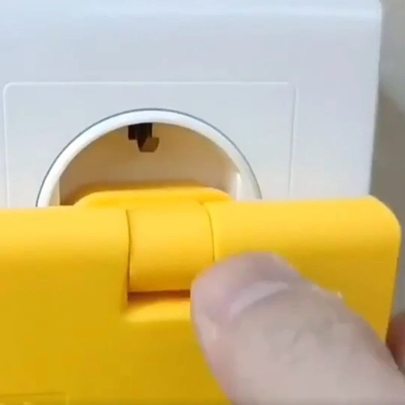 NEW-Rotate EU Plug Converter 3 In 1 Rotatable Outlet Extender 180 Degree Extension Plug Multi Plug Mini Outlet Adapter