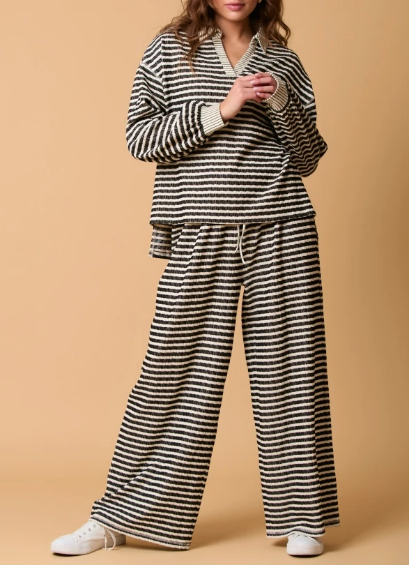 

Two Piece Set Women Outfit 2024 Autumn Striped Print V-Neck Long Sleeved Loose Top & High Waist Casual Wide Leg Pants Set