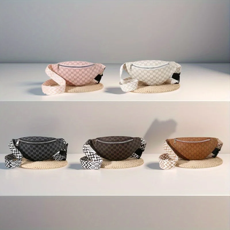 Exquisite trendy temperament messenger bag fashionable niche women's bag textured high-end breast bag shopping versatile bag