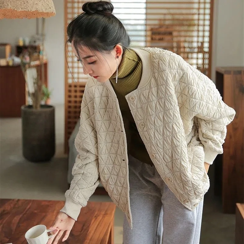 

Утепленная хлопковая куртка больших размеров для женщин, свободного кроя, с ромбовидным узором, осенне-зимняя верхняя одежда в корейском стиле, с круглым вырезом и длинными рукавами
