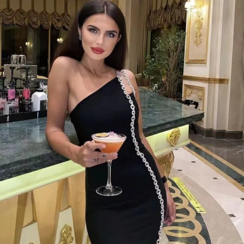 

Новое облегающее сексуальное платье с открытыми плечами и цепочкой со стразами, элегантное облегающее вечернее платье