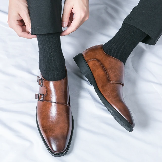 Sharp pointed shoes shop