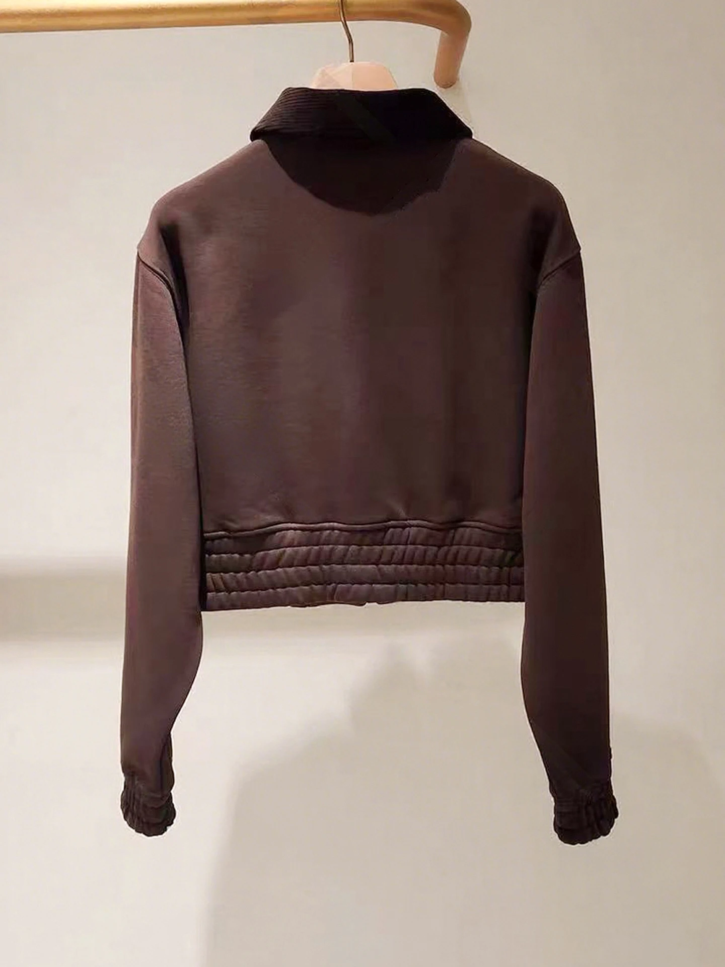 Chaqueta Corta de Pana con Cuello Alto y Diseño Retro de Patchwork para Mujer, Moda de Alta Gama S Home Nan You, Otoño 2025