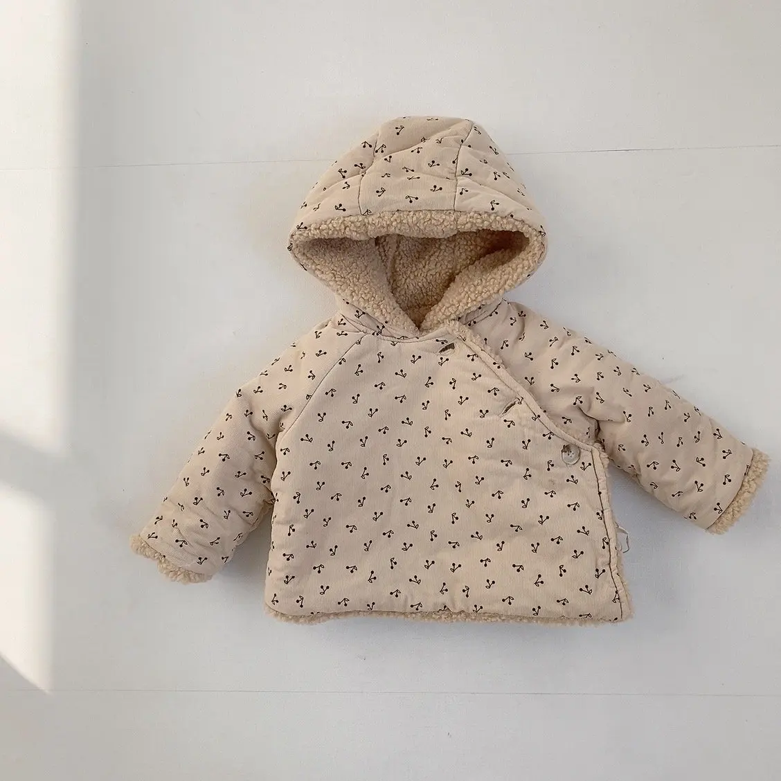 129  Winter New Korean Style Newborn Baby Thicken Warm Coats Hooded Lamb Fleece Lining Infants Outerwear 1 2 3 4 Years