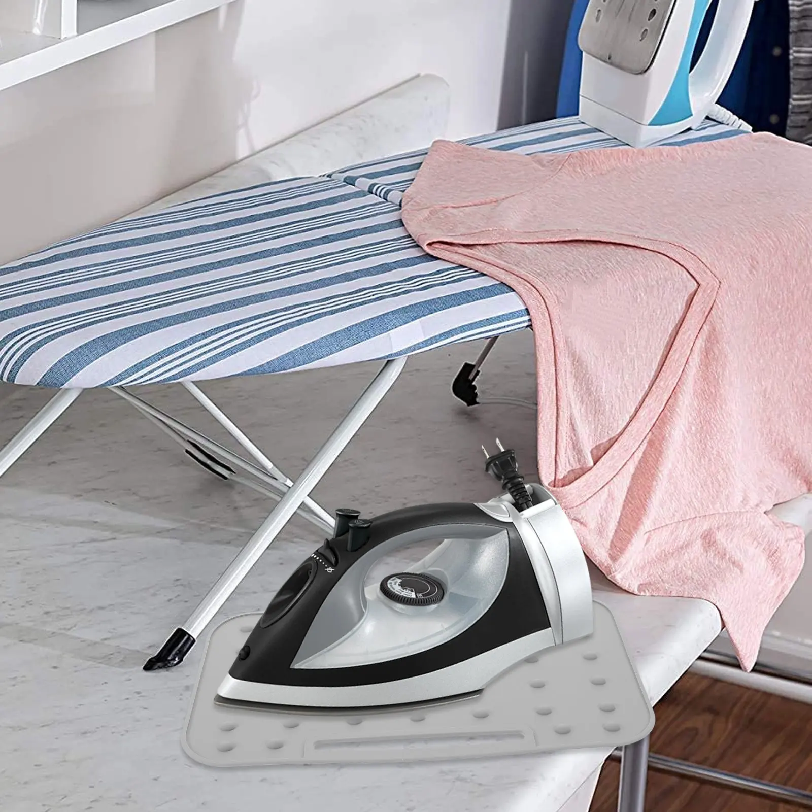 tapete-de-silicone-resistente-ao-calor-para-ferro-de-passar-portatil-com-furo-para-pendurar-antiderrapante-isolante-termico-para-mesa