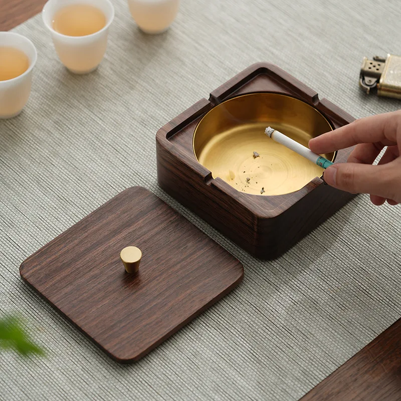 Walnut Ashtray with Lid  Suitable for Home Living Room, Anti Fly Ash Creative Office Quality Ashtray Round Square Type Optional