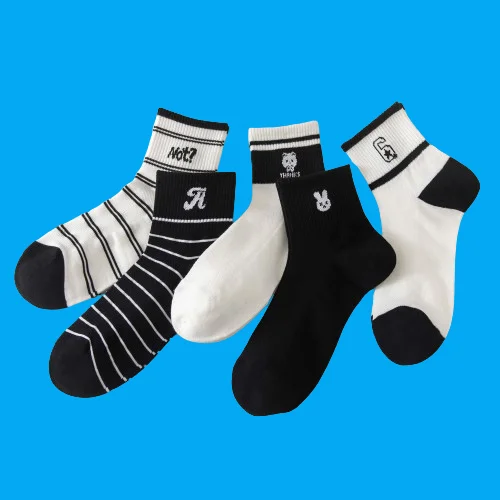 

5/10 Pairs Socks Middle-Tube Summer Thin Cotton Sports Mesh Stripes Black and White Ladies Summer Women's Socks