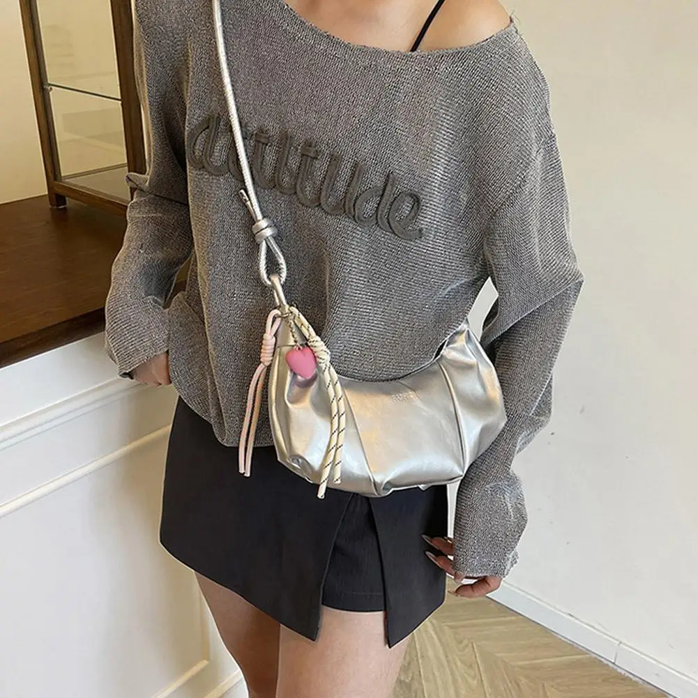 Umhängetasche für Damen, Kunstleder-Schultertasche, plissierte Halbmond-Hobo-Tasche, Unterarm-Tasche, lässige Umhängetasche, Messenger-Tasche – Detail 20
