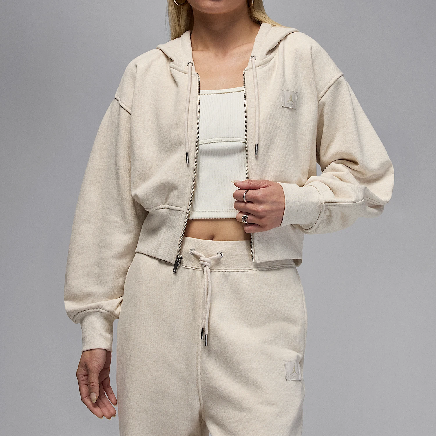 

Nike Authentic JORDAN Women's Short Knit Hooded Casual Jacket IB9864-104