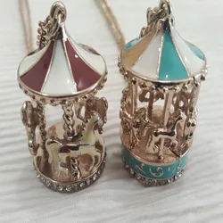 Pretty Merry-go-round Carousel Pendant Necklace for Women Evening Party Delicate Wedding Anniversary Gift