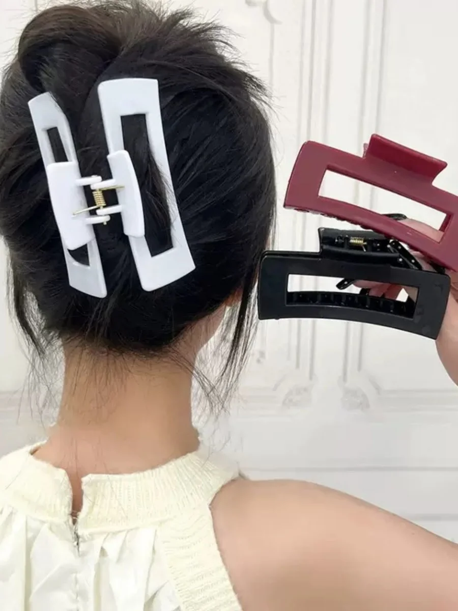 

Новый мягкий силиконовый зажим в виде акулы премиум-класса, противоскользящий и противоударный коготь для волос, стильный аксессуар для волос