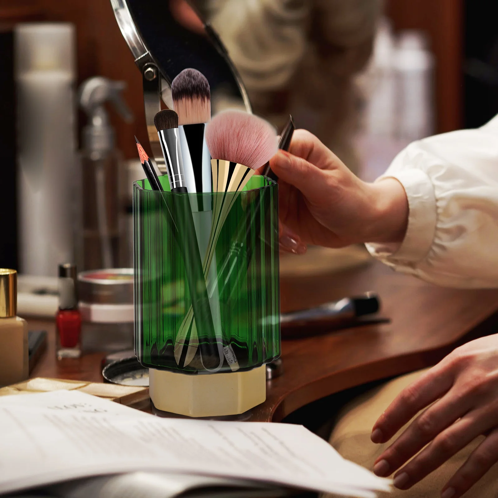 Contenitore per pennelli per trucco Materiale PP Portapenne per ampio spazio Ganizer trasparente Decorazioni per la casa Ufficio Scuola Hotel Regalo