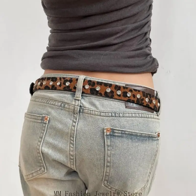 

Girls Retro Waist Belt for Daily Costume Rhinestones Waist Body Jewelry for Party Jeans Belt Cowboy Chain