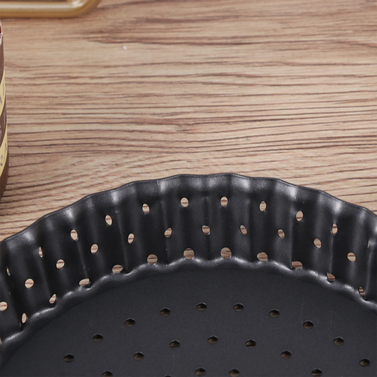 

Non-Stick Pizza Pan With Holes Round Baking Tart Mould Removable Bottom Pie Tray 5Inch Carbon Steel Oven Safe For Cheesecake